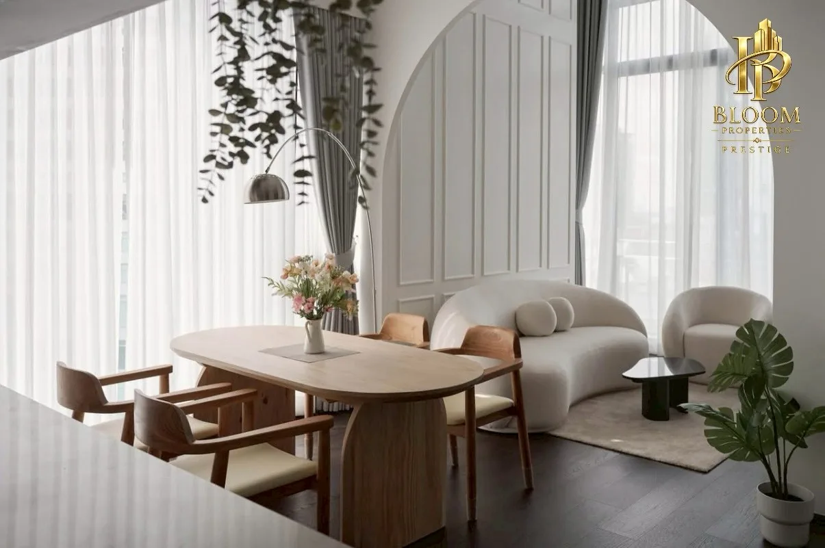 LAVIQ Sukhumvit 57 Duplex | Luxury Duplex Residence
